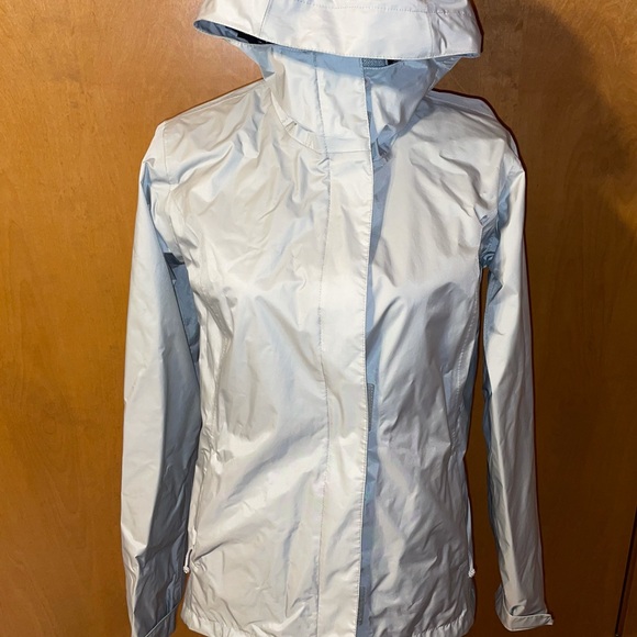 Cabela's Jackets & Coats Cabelas Rain Jacket Light Grey With Pastel